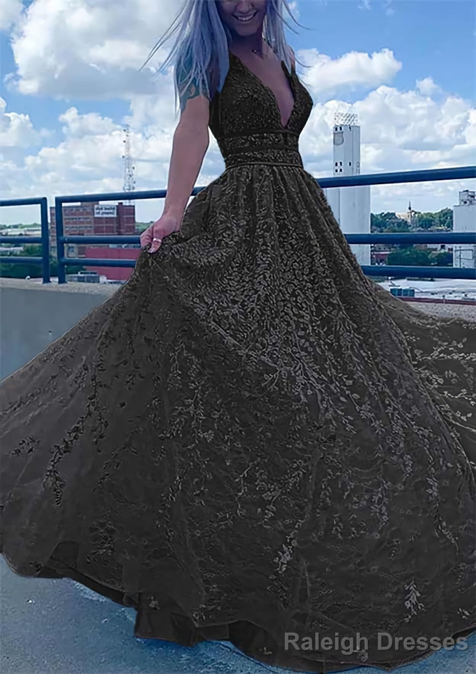 A Line V Neck Sleeveless Long Dress Floor Length Lace Tulle Prom Dress With Beading Sequins