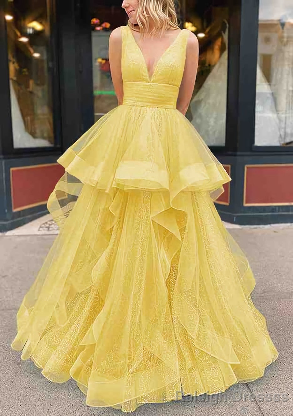 A-line V Neck Sleeveless Long/Floor-Length Tulle Glitter Prom Dresses With Pleated