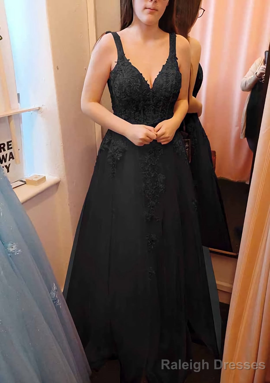 A Line V Neck Sleeveless Long Dress Floor Length Tulle Prom Dress With Appliqued Lace