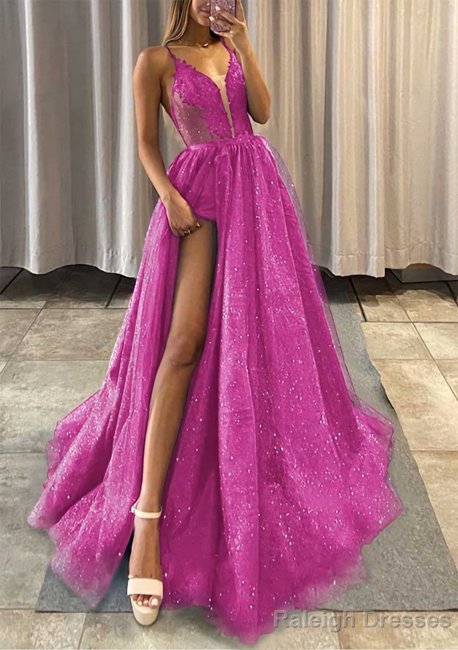 A-line V Neck Spaghetti Straps Long/Floor-Length Tulle Prom Dresses With Appliqued Glitter Split Left