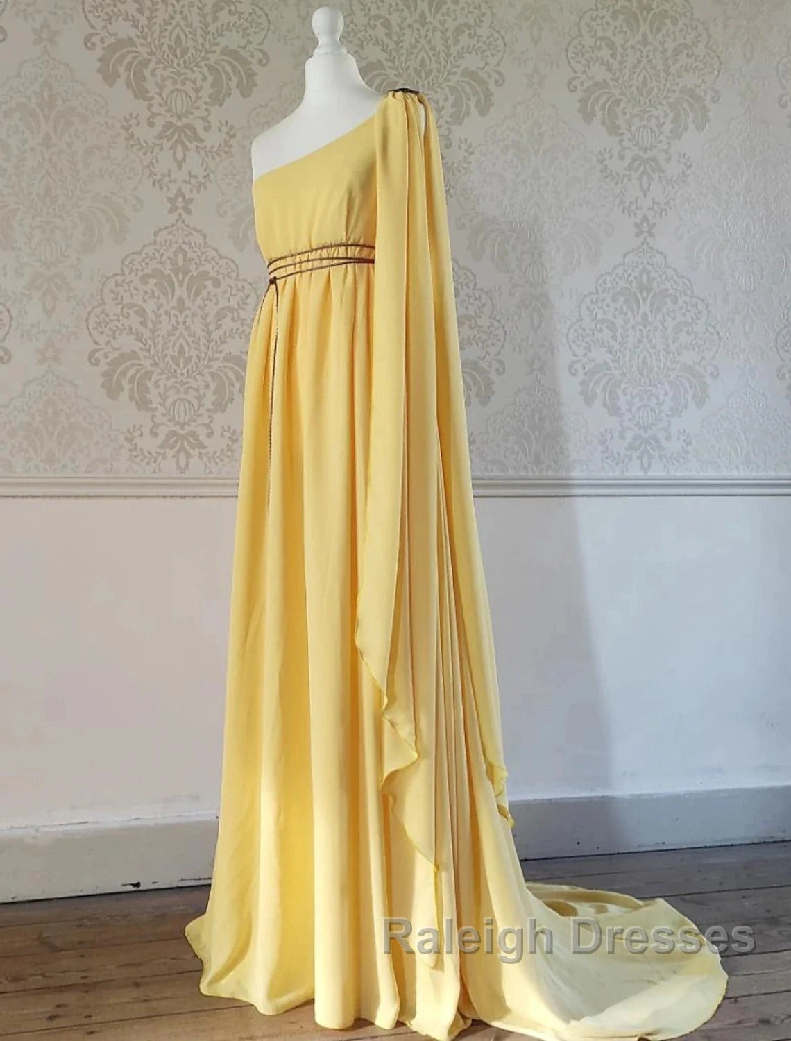 A-Line Wedding Guest Dresses Elegant Dress Evening Party Court Train Sleeveless One Shoulder Chiffon With Strappy