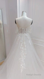A-Line White Off The Shoulder Wedding Dresses With Flower Embroidery Beautiful