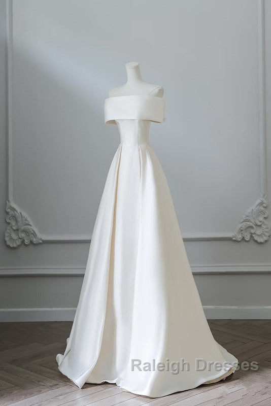 Aesthetic Ball Gown Strapless Ivory Satin Long Wedding Dress Brides Dresses