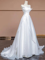 Aesthetic Ball Gowns Strapless White Long Wedding Dress Brides Dresses