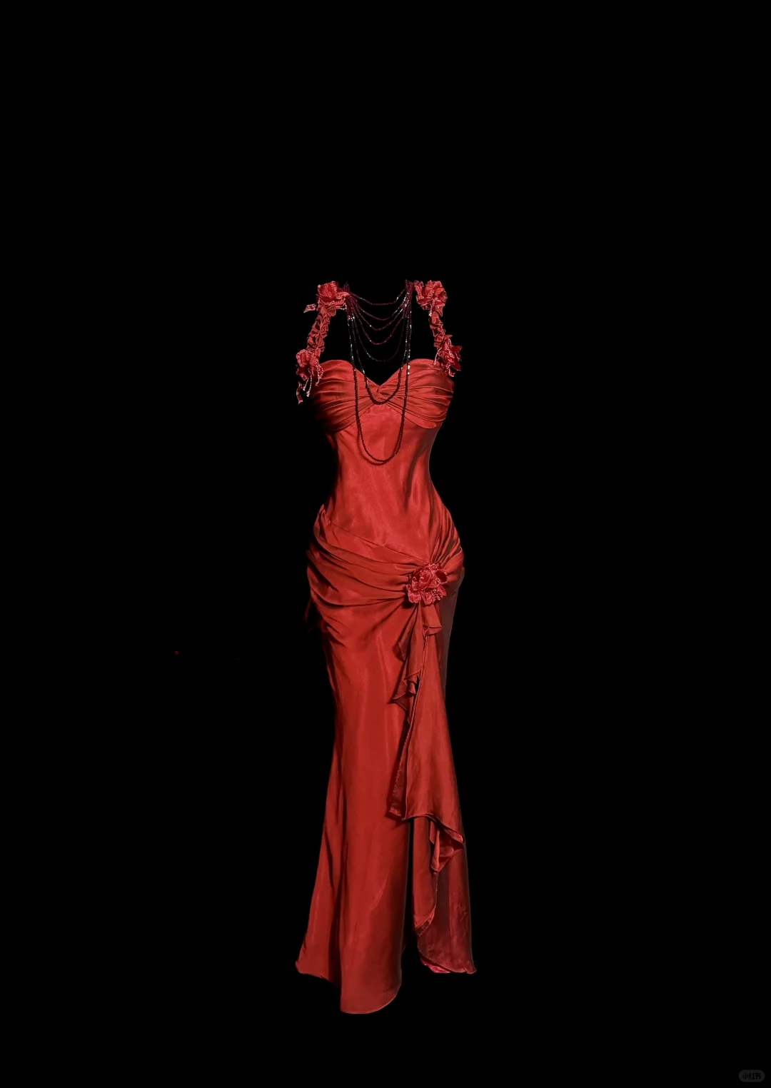 Aesthetic Mermaid Halter Neckline Red Satin Prom Dresses Ruffle Long Prom Dresses