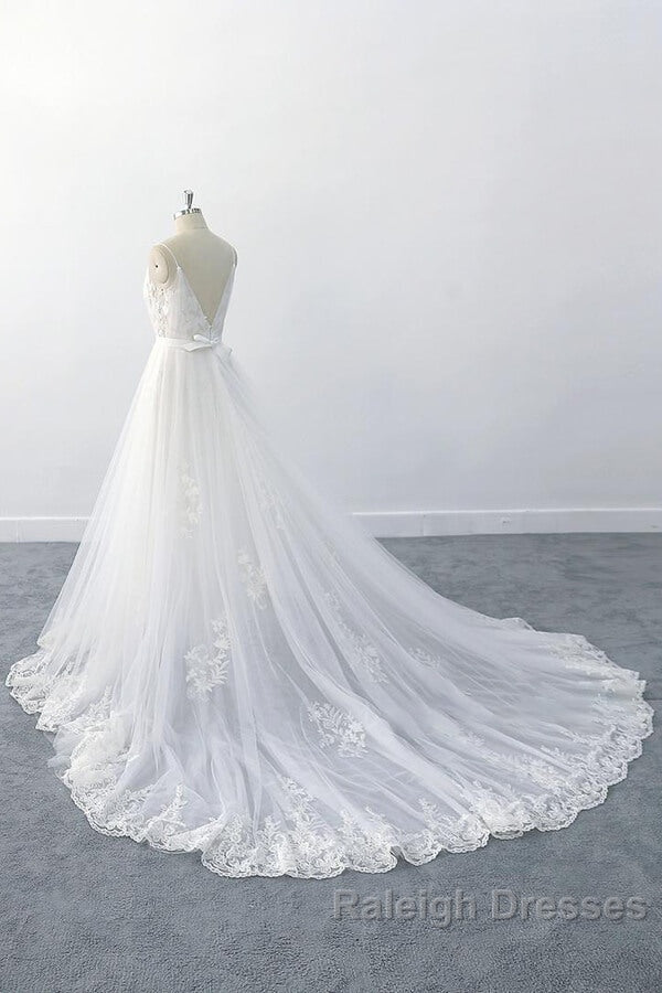 Amazing Long A Line V Neck Ruffle Appliques Tulle Wedding Dresses