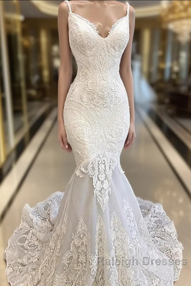 Amazing Long Mermaid Appliques Tulle Backless Wedding Dress