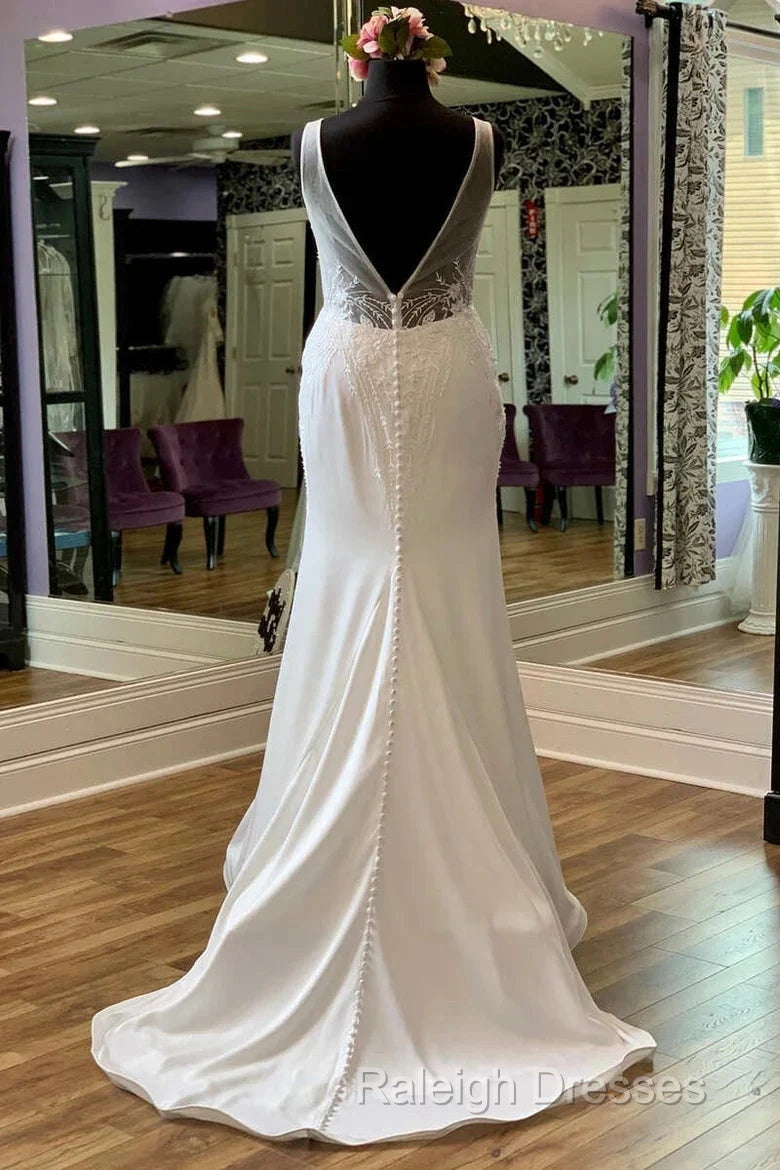 Appliques Sheer Straps Open Back Mermaid Long Wedding Dresses Secondary image