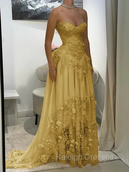 Aristocratic A-line Sweetheart Appliques Lace Sweep Train Chiffon Corset Prom Dress