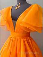 Ball Gown Prom Gown Celebrity Style Dresses Wedding Prom Dresses Floor Length Short Sleeve V Neck Fall Wedding Guest Organza With Pleats Ruffles