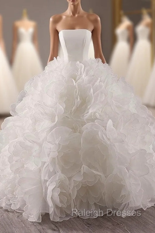 Ball Gown Luxury White Tulle 3D Flower Wedding Dress