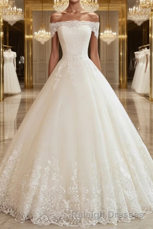 Ball Gown Off-the-Shoulder Floor Length Tulle Wedding Dress With Appliques Lace Main image