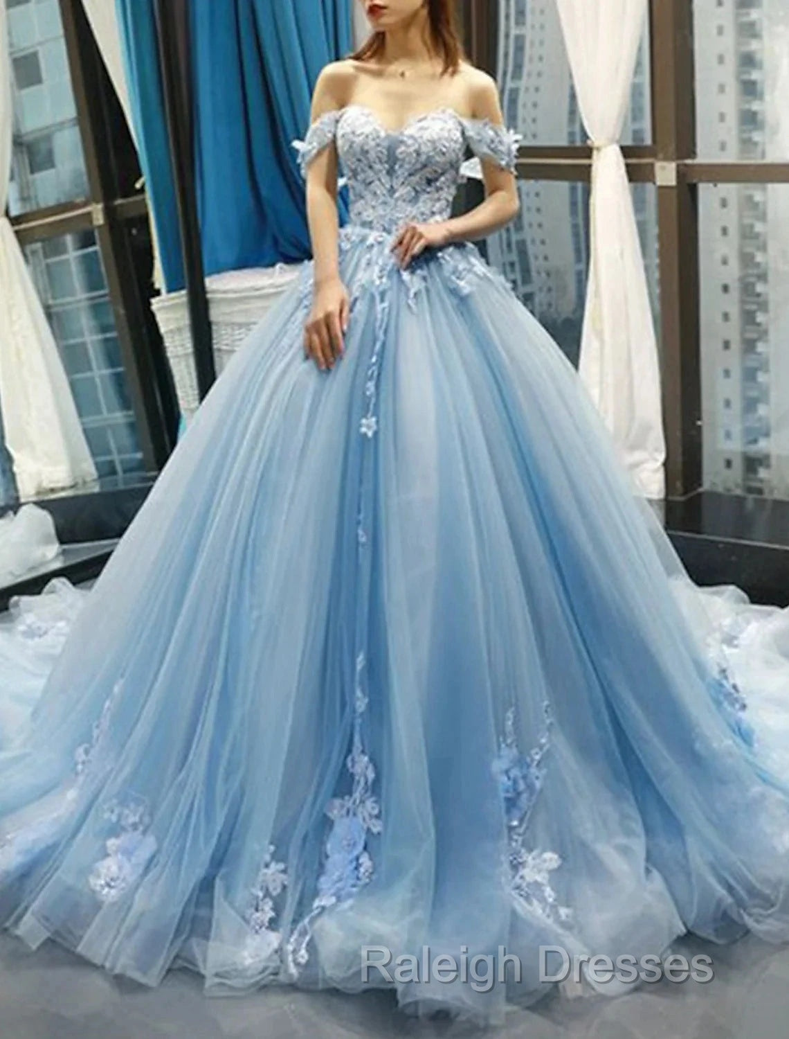 Ball Gown Prom Dresses Floral Dress Quinceanera Court Train Short Sleeve Sweetheart Lace With Pleats Appliques