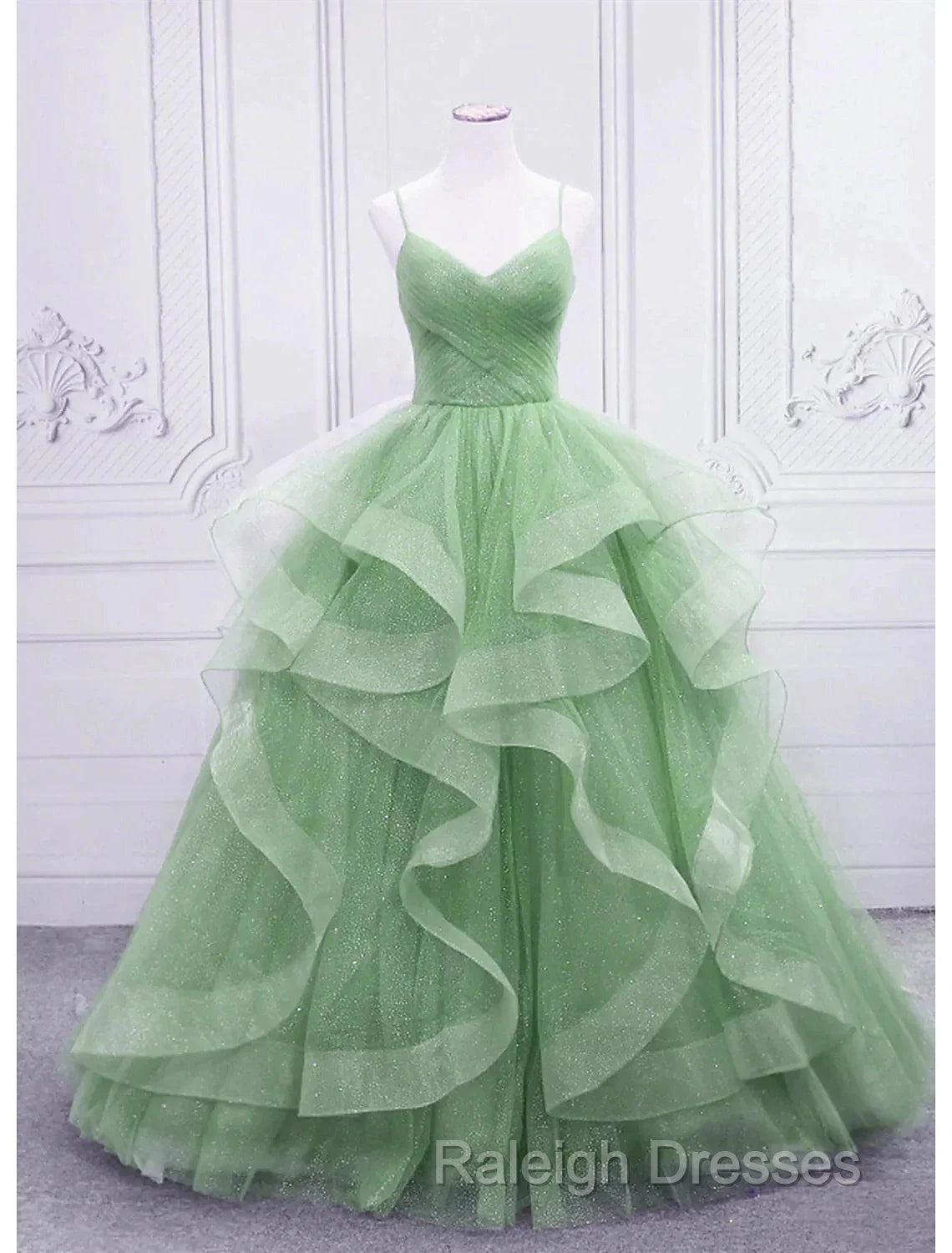 Ball Gown Prom Dresses Glittering Dress Formal Floor Length Sleeveless V Neck Tulle With Glitter Ruffles