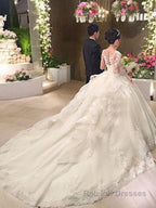 Ball Gowns Scoop Cathedral Train Tulle Wedding Dresses With Appliques Lace