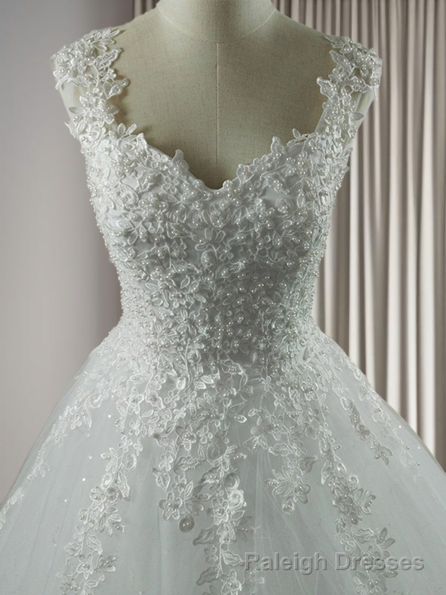 Ball-Gowns Sweetheart Applique Floor Length Tulle Wedding Dress