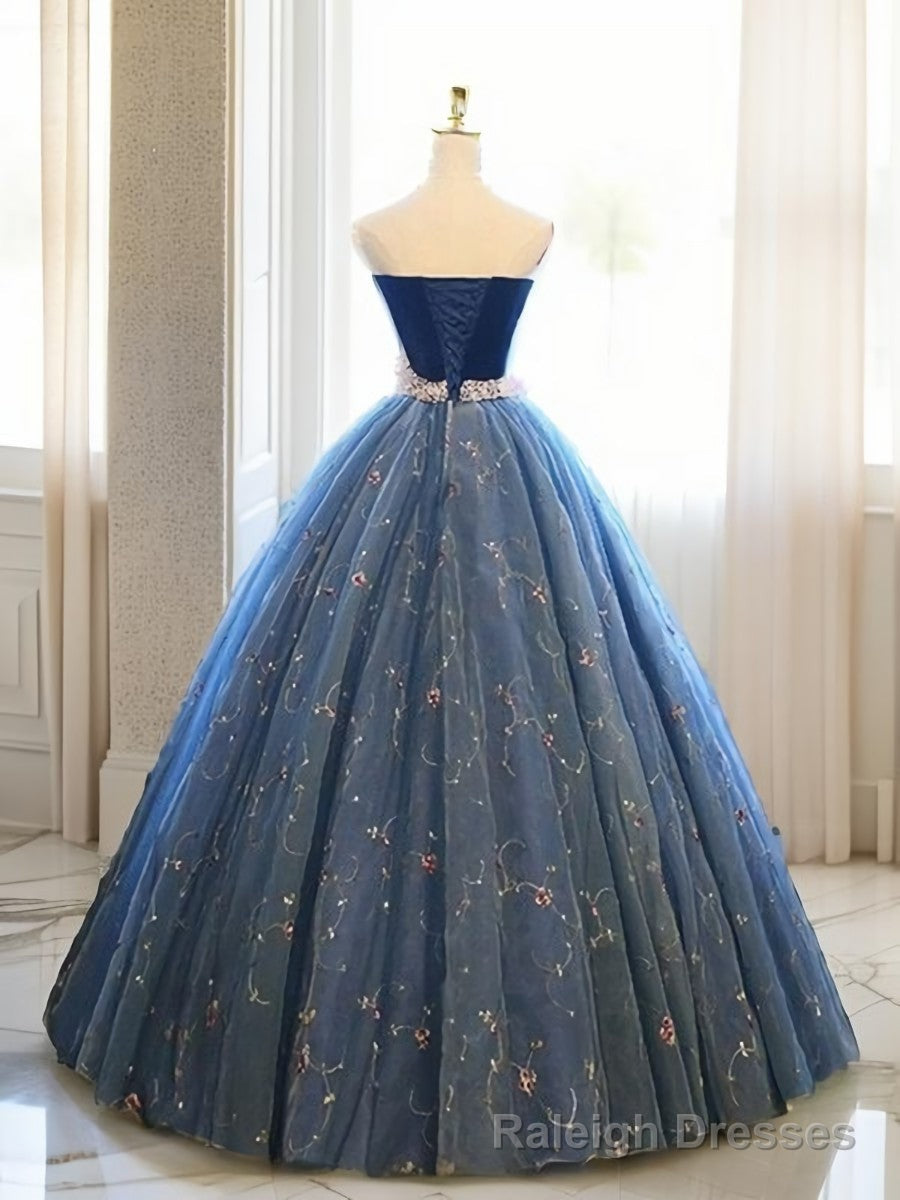 Ball-Gown Sweetheart Beading Floor-Length Tulle Dress Main image