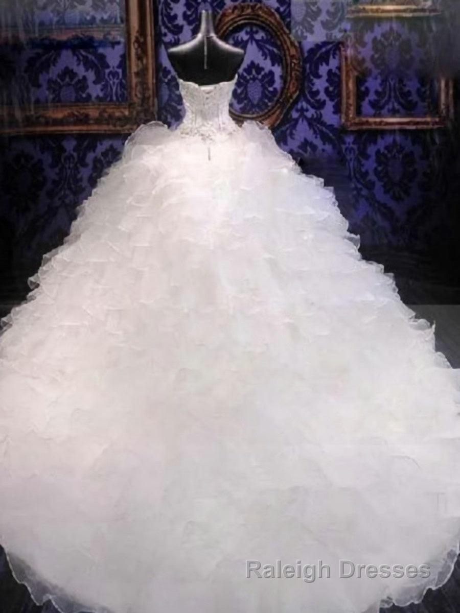 Ball Gowns Sweetheart Cathedral Train Organza Wedding Dresses With Beading