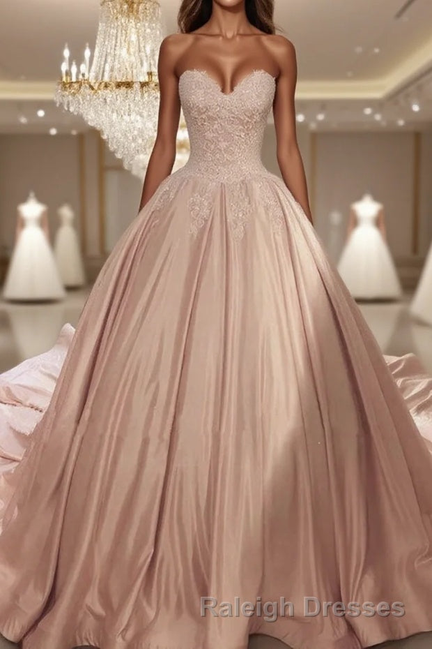 Ball Gown Sweetheart Court Train Satin Prom Dress With Appliques Lace Main image