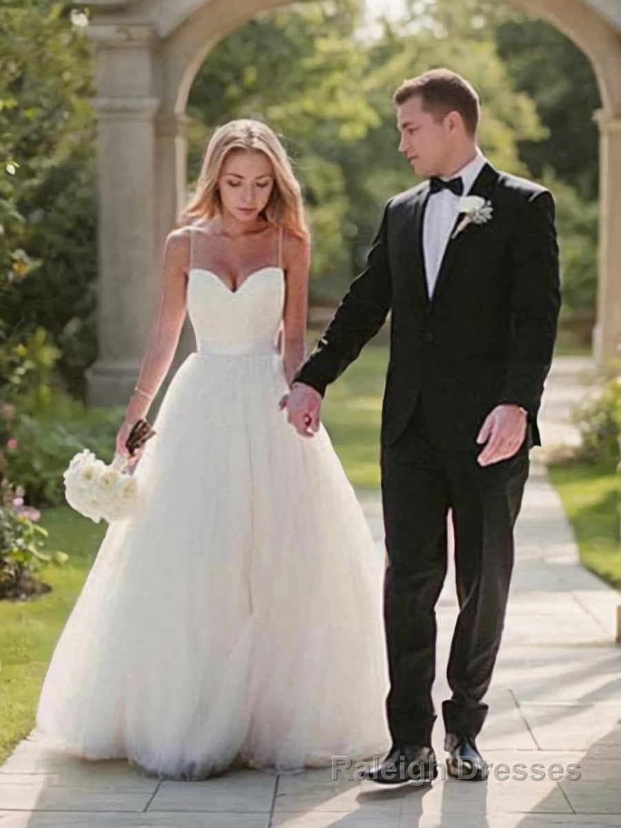 Ball Gowns Sweetheart Sweep Train Tulle Wedding Dresses Main image
