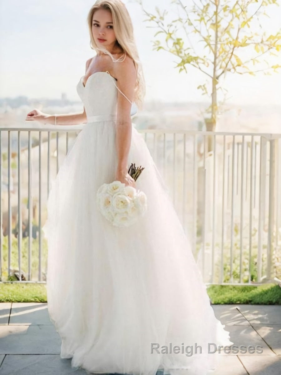 Ball Gowns Sweetheart Sweep Train Tulle Wedding Dresses