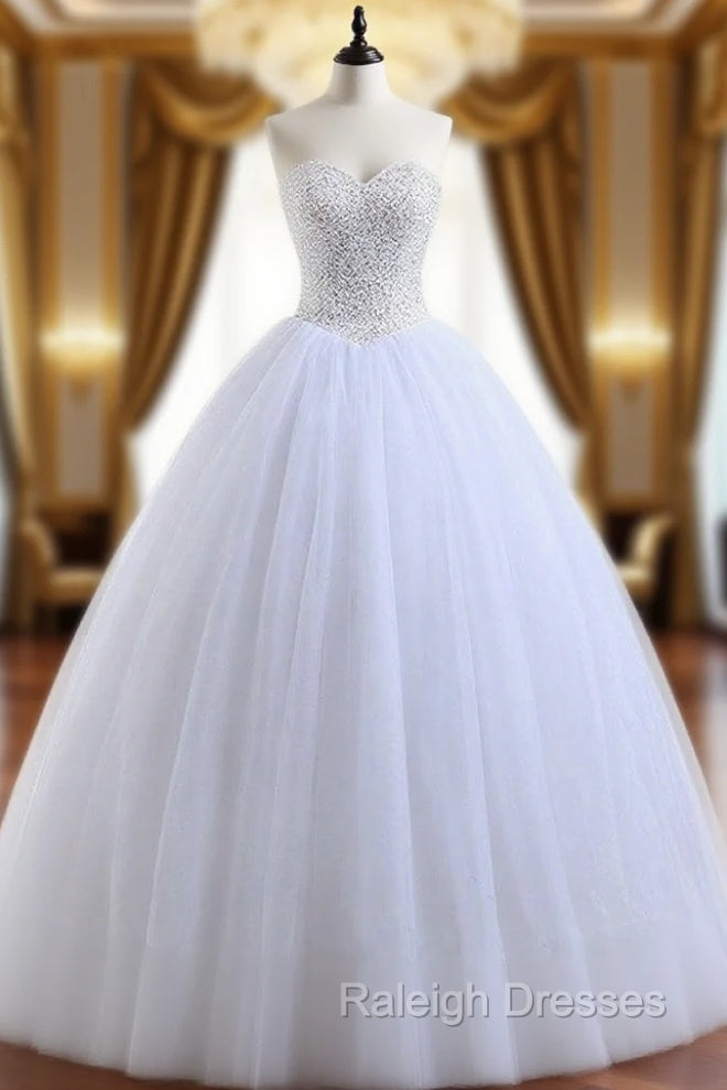 Ball Gown Sweetheart Tulle Beading Wedding Dress