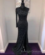 One Shoulder Long Sleeve Mermaid Sequin Long Dresses
