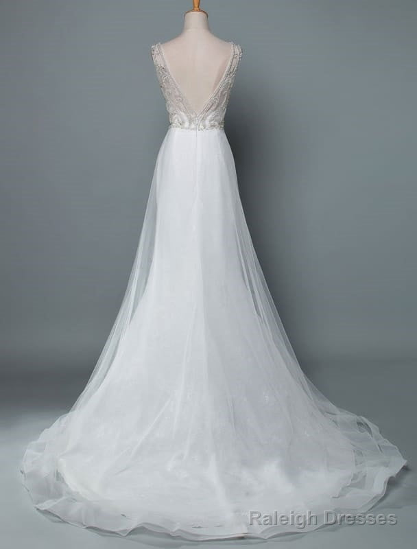 Beach Wedding Dresses A-Line Sleeveless V Neck High Split Floor Length Backless Bridal Gowns