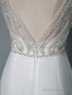 Beach Wedding Dresses A-Line Sleeveless V Neck High Split Floor Length Backless Bridal Gowns
