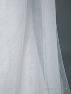 Beach Wedding Dresses A-Line Sleeveless V Neck High Split Floor Length Backless Bridal Gowns
