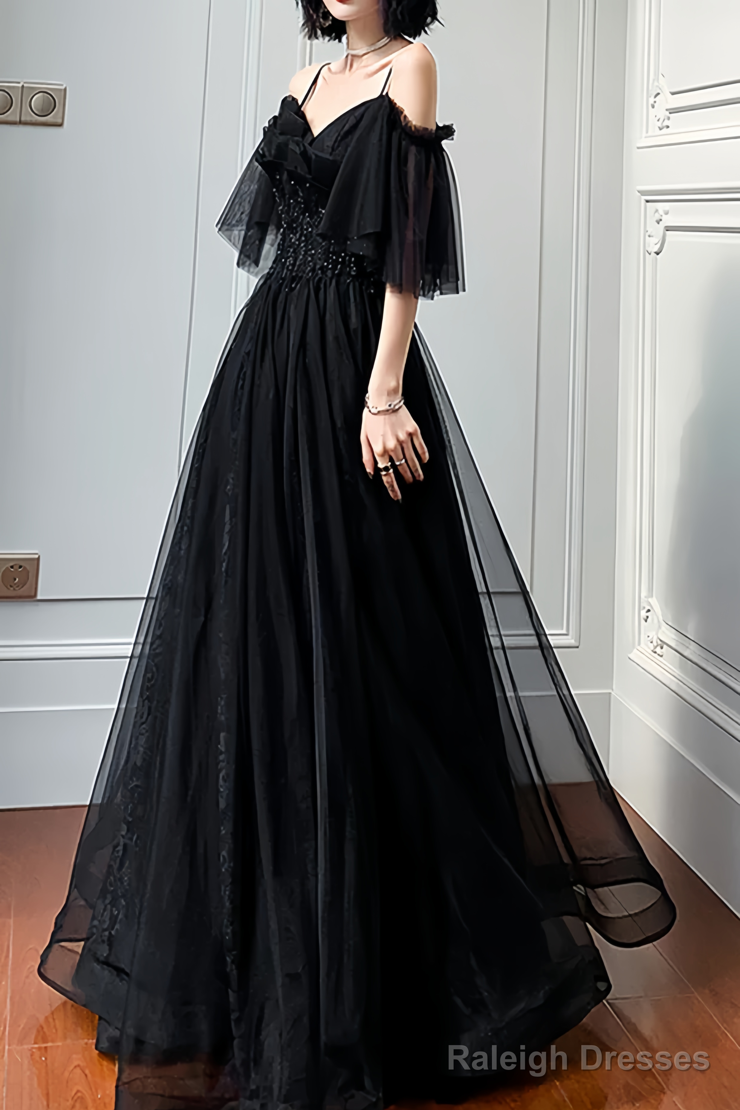 Beautiful Black Off the Shoulder Evening Dress Prom Dresses Secondary image