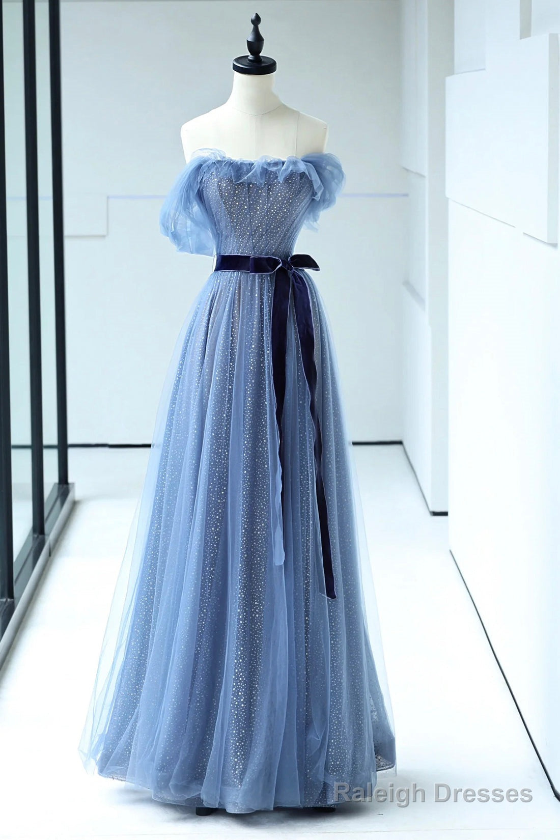 Beautiful Blue Floor Length Prom Dress, A-Line Strapless Tulle Evening Dress Main image