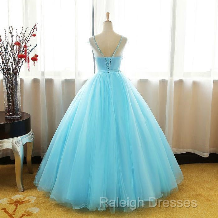 Beautiful Blue Round Long Prom Dresses Ball Gown Lace Applique Sweet 16 Dresses