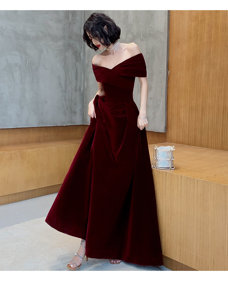 Beautiful Dark Red Velvet Off Shoulder Bridesmaid Dresses A-Line Long Prom Dresses