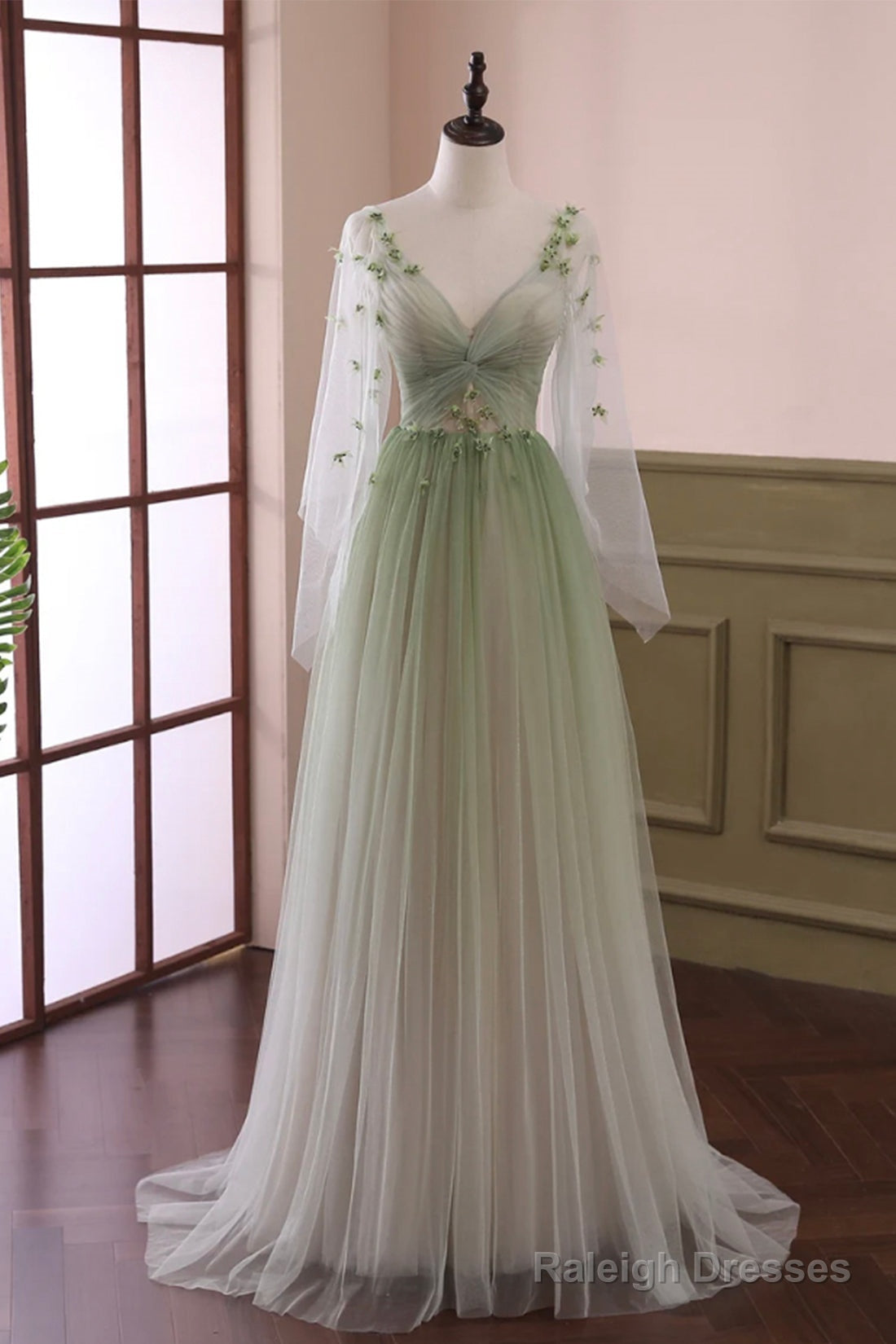 Beautiful Gradient Tulle Green Long Sleeves Party Dress, Green Evening Formal Dresses Main image