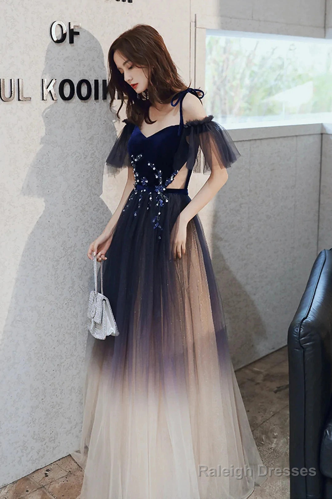 Beautiful Gradient Tulle Long Prom Dresses Blue Velvet And Lace Prom Graduation Dresses