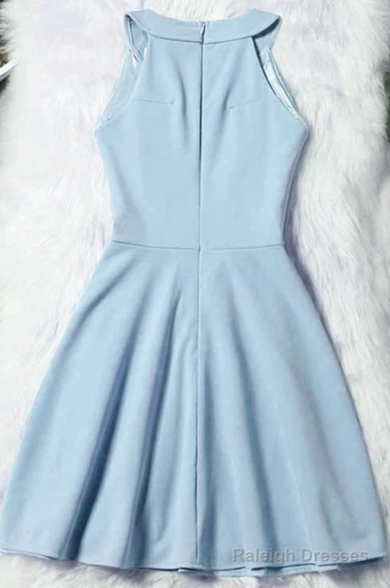 Beautiful Light Blue Short Halter Homecoming Dresses