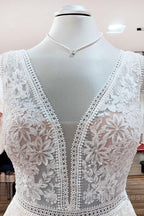 Beautiful Long A Line Lace Appliques Tulle Open Back Wedding Dress