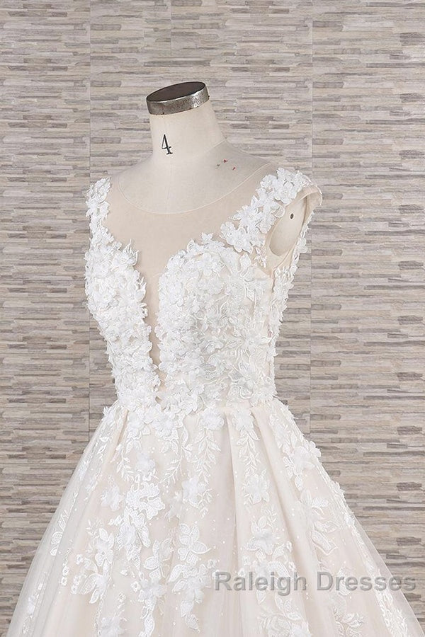Beautiful Long A Line Tulle Lace Appliques Backless Wedding Dresses