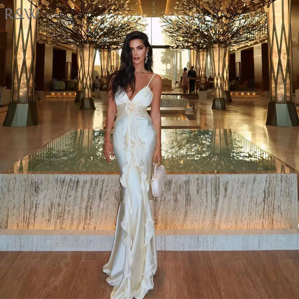 Beautiful Mermaid Spaghetti Straps Satin Long Prom Dress Prom Dresses Secondary image