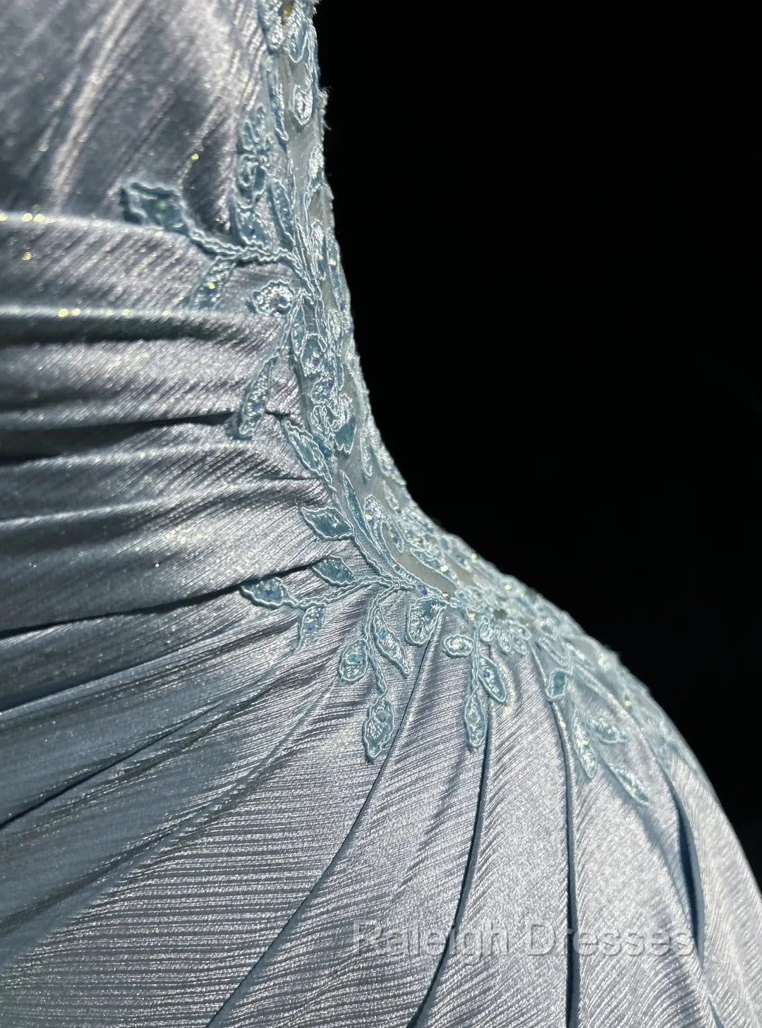 Beautiful Spaghetti Strap Mermaid Glitter Satin Long Prom Backless Applique Evening Gown Simple Wedding Dress