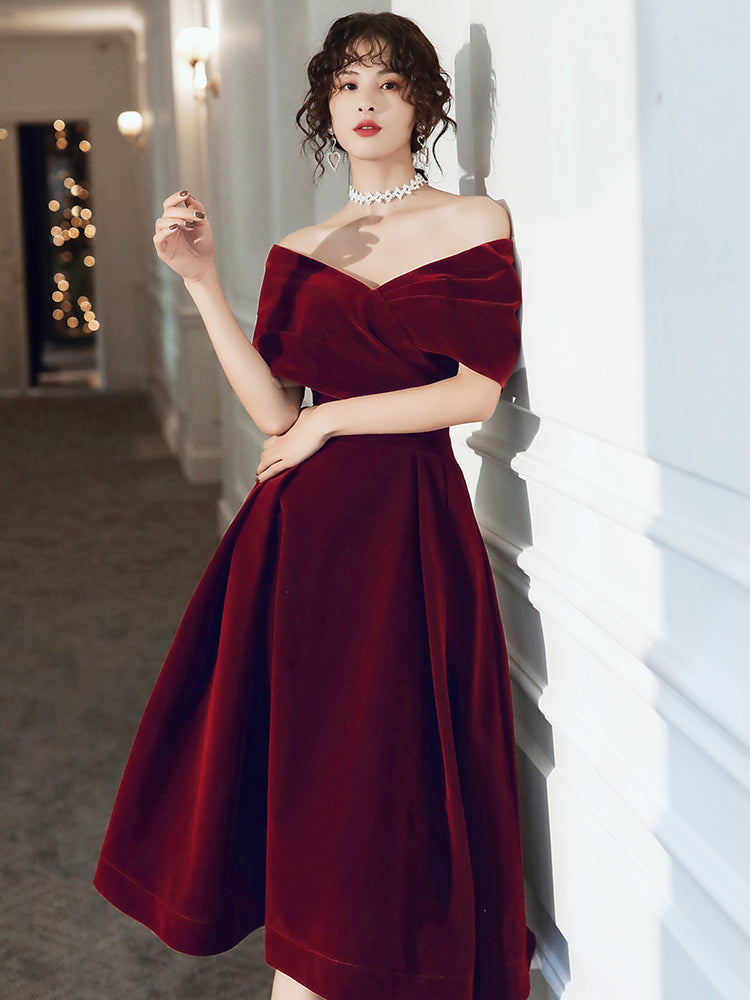 Beautiful Wine Red Velvet Tea Length Prom Dresses Bridesmaid Dresses Main image