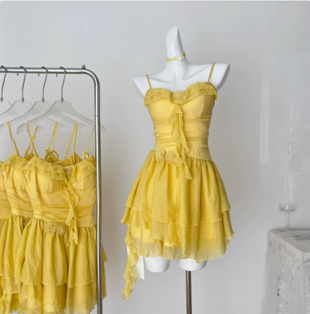 Beautiful Yellow Suspender Flower Irregular Ruffle Chiffon 17Th Birthday Short Skirt Homecoming Dress