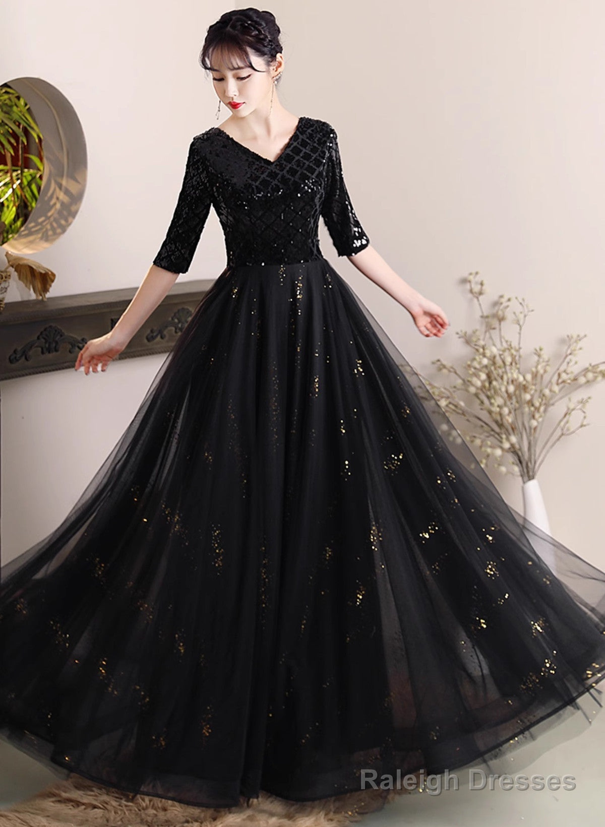 Black A-Line Sequins And Tulle Long Formal Dress, Black Wedding Party Dress Main image