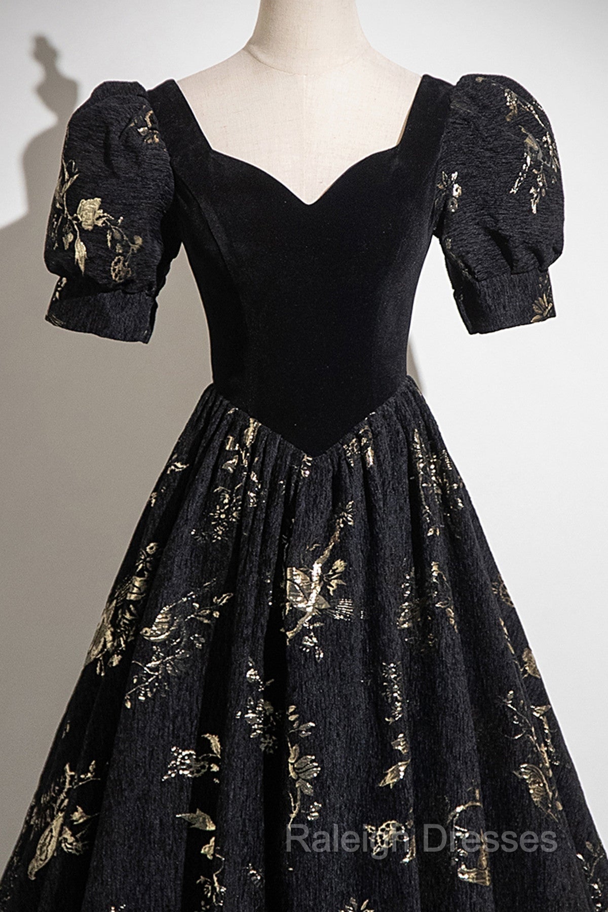 Black A-line Short Sleeves Sweetheart Floral Long PartY Dress, Black Prom Dress Secondary image