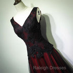 Black And Tulle V-Neckline Beaded Lace Long Prom Dresses A-Line Prom Dressesess