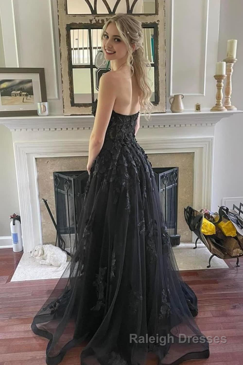 Black Corset A Line Tulle Long Prom Dress with Lace Secondary image
