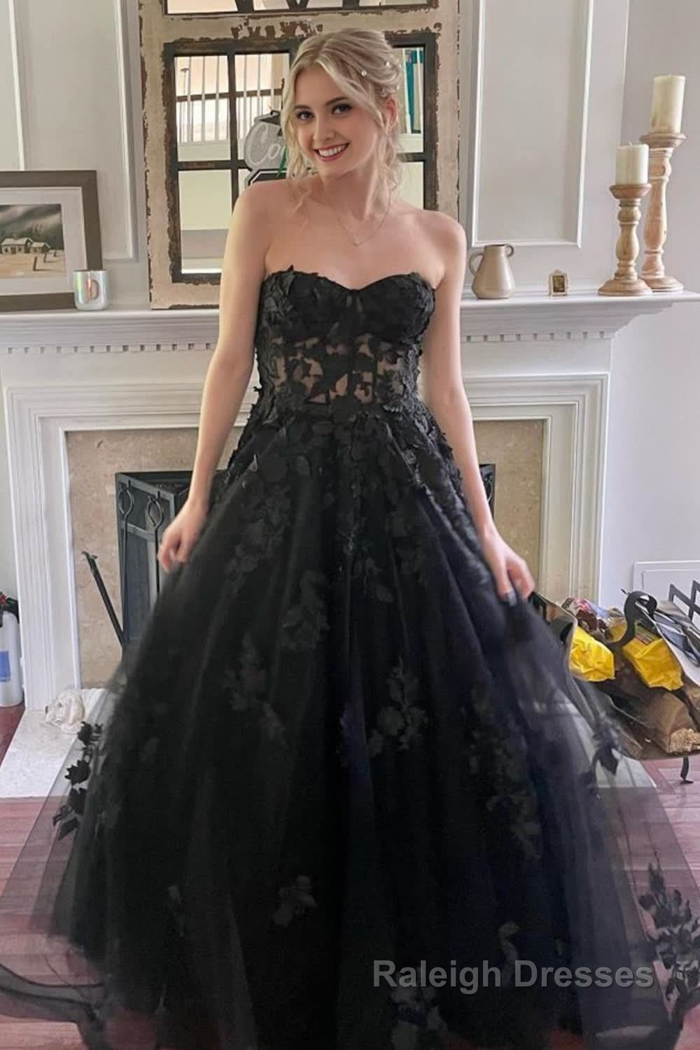 Black Corset A Line Tulle Long Prom Dress with Lace Main image