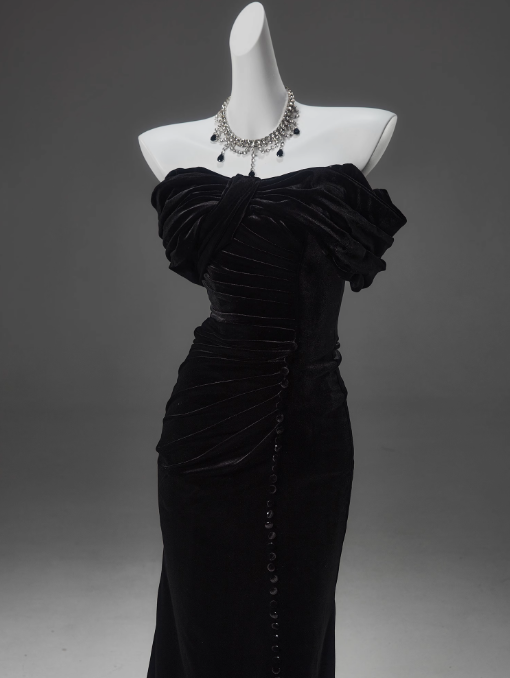 Black Mermaid Off-The-Shoulder Velvet Long Prom Dress, Elegant Evening Dress Secondary image