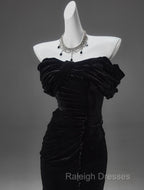 Black Mermaid Off-The-Shoulder Velvet Long Prom Dress, Elegant Quinceanera Dress